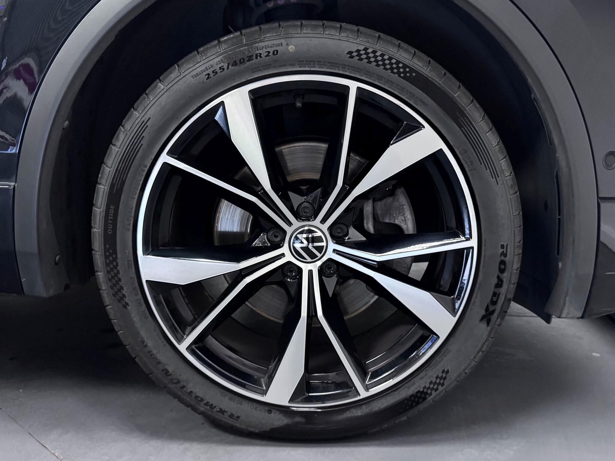 Volkswagen Tiguan view 62