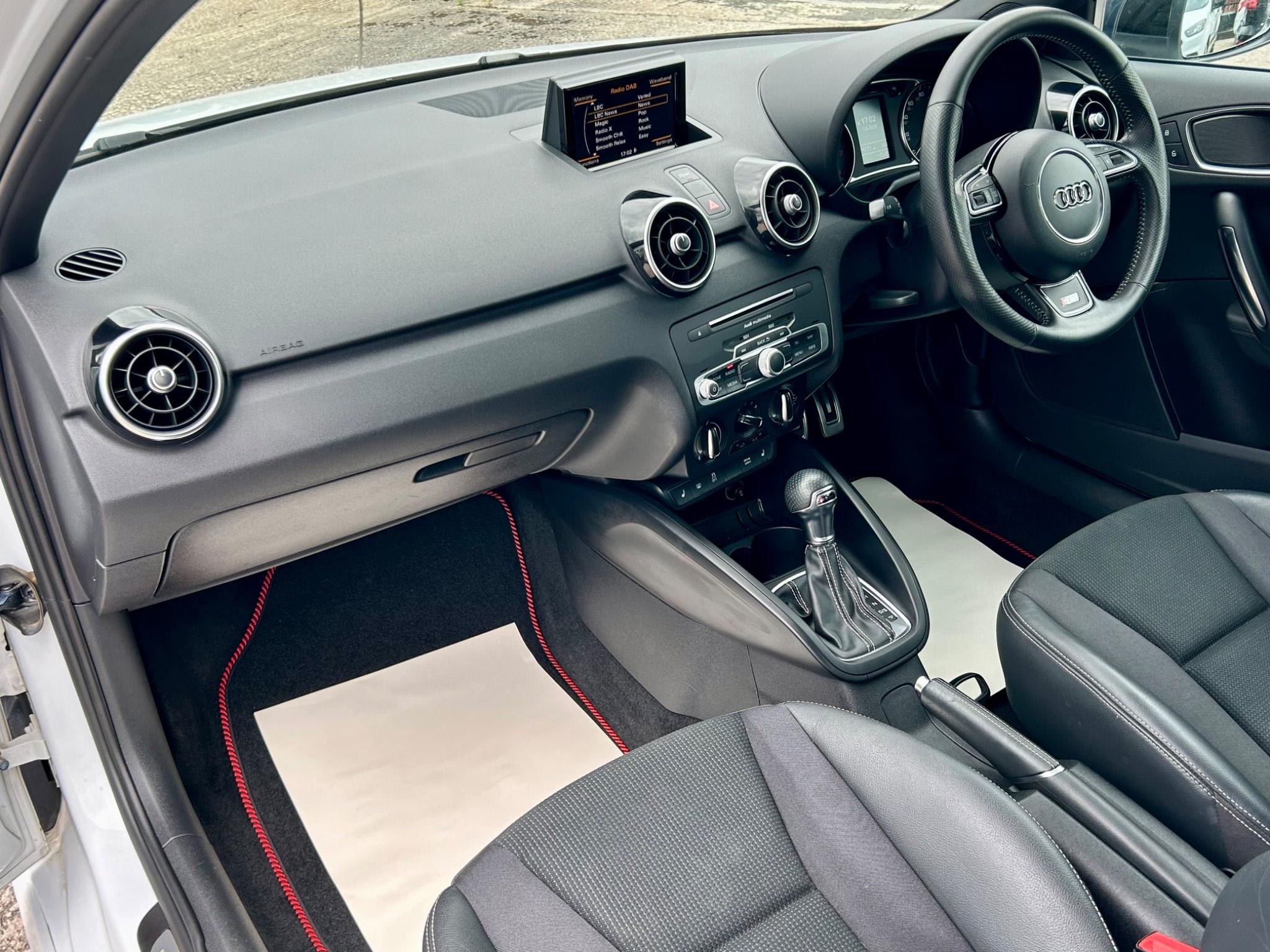 Audi A1 view 16