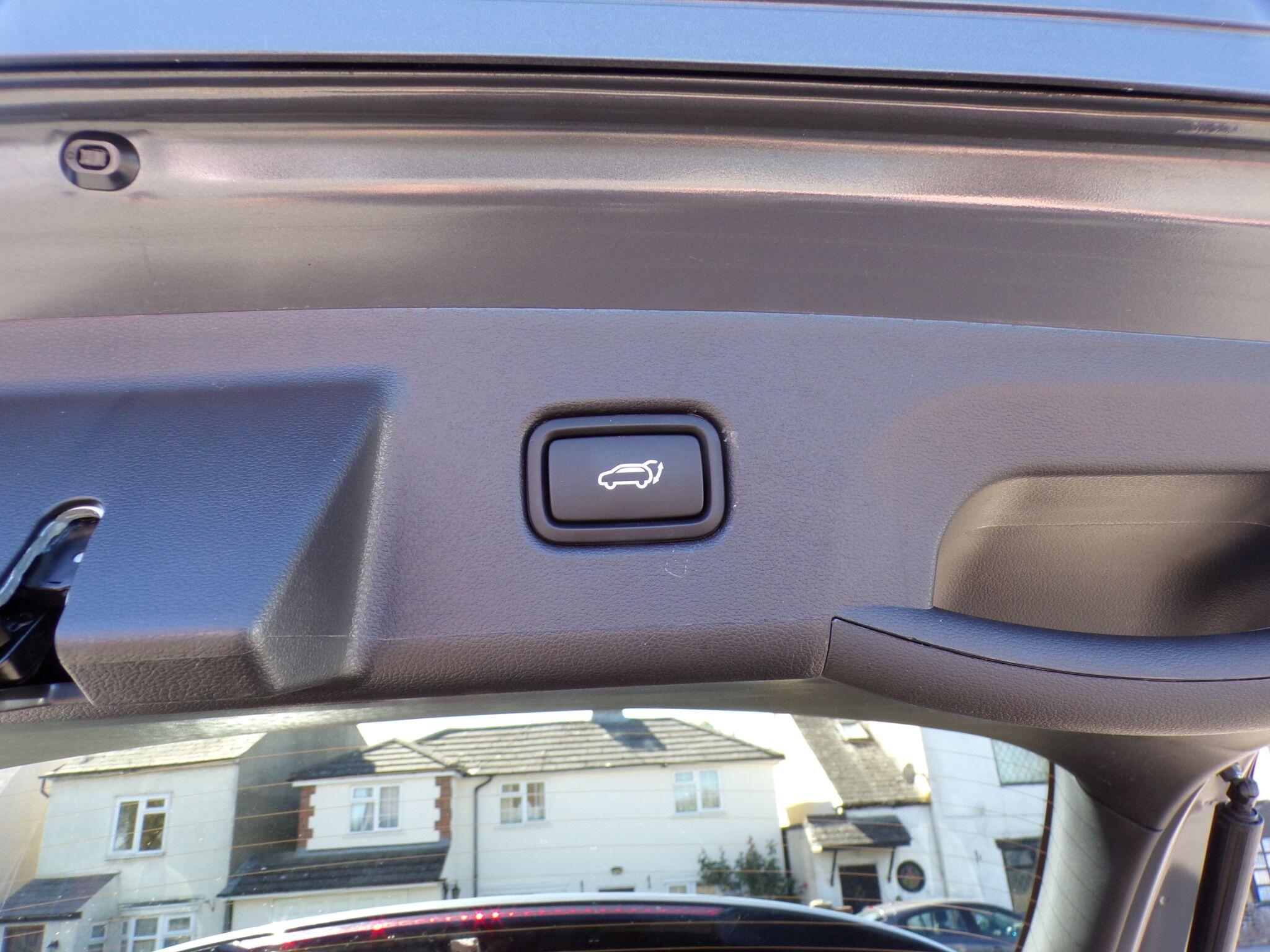 Hyundai Tucson view 12