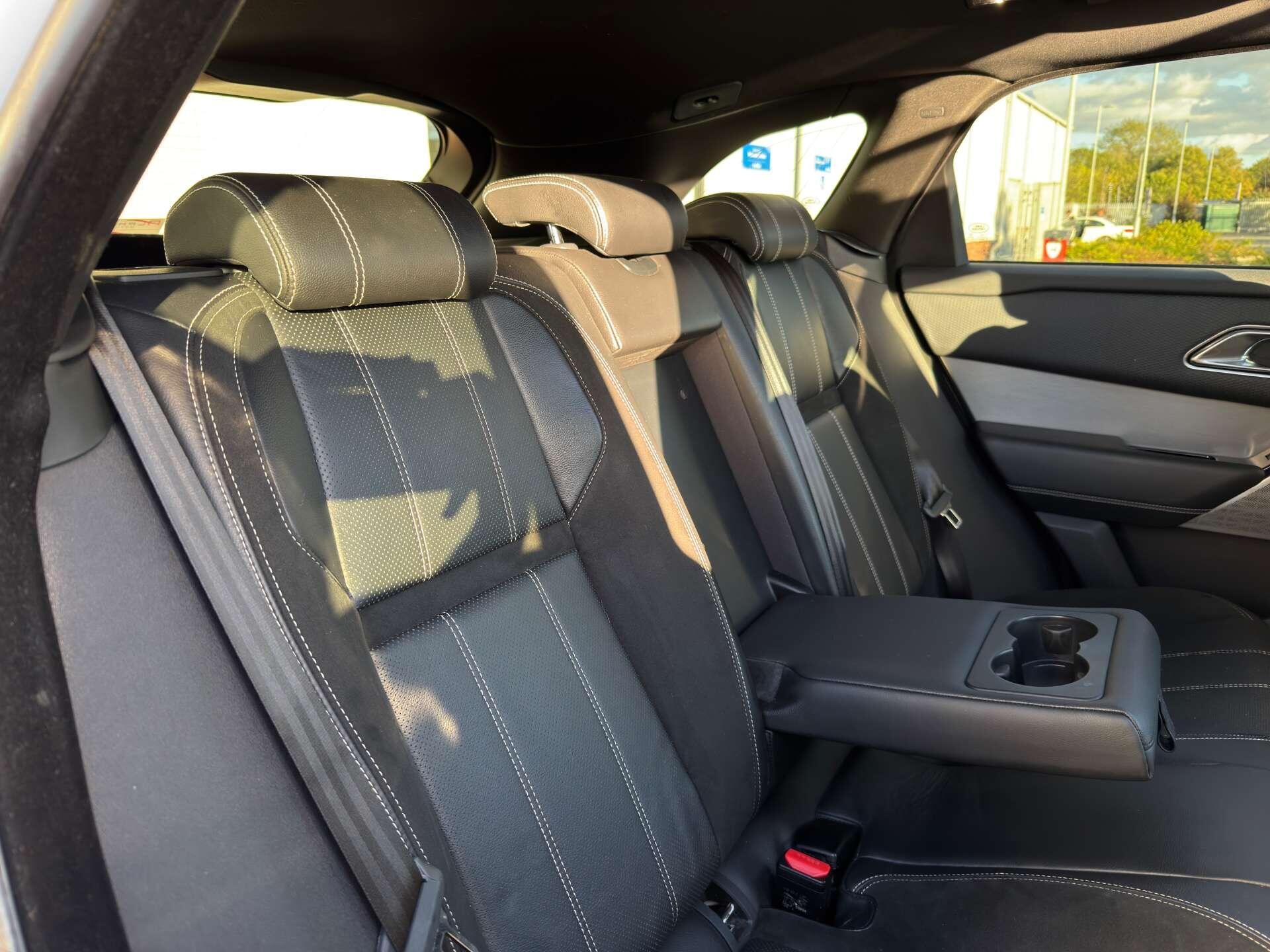 Land Rover Range Rover Velar view 43