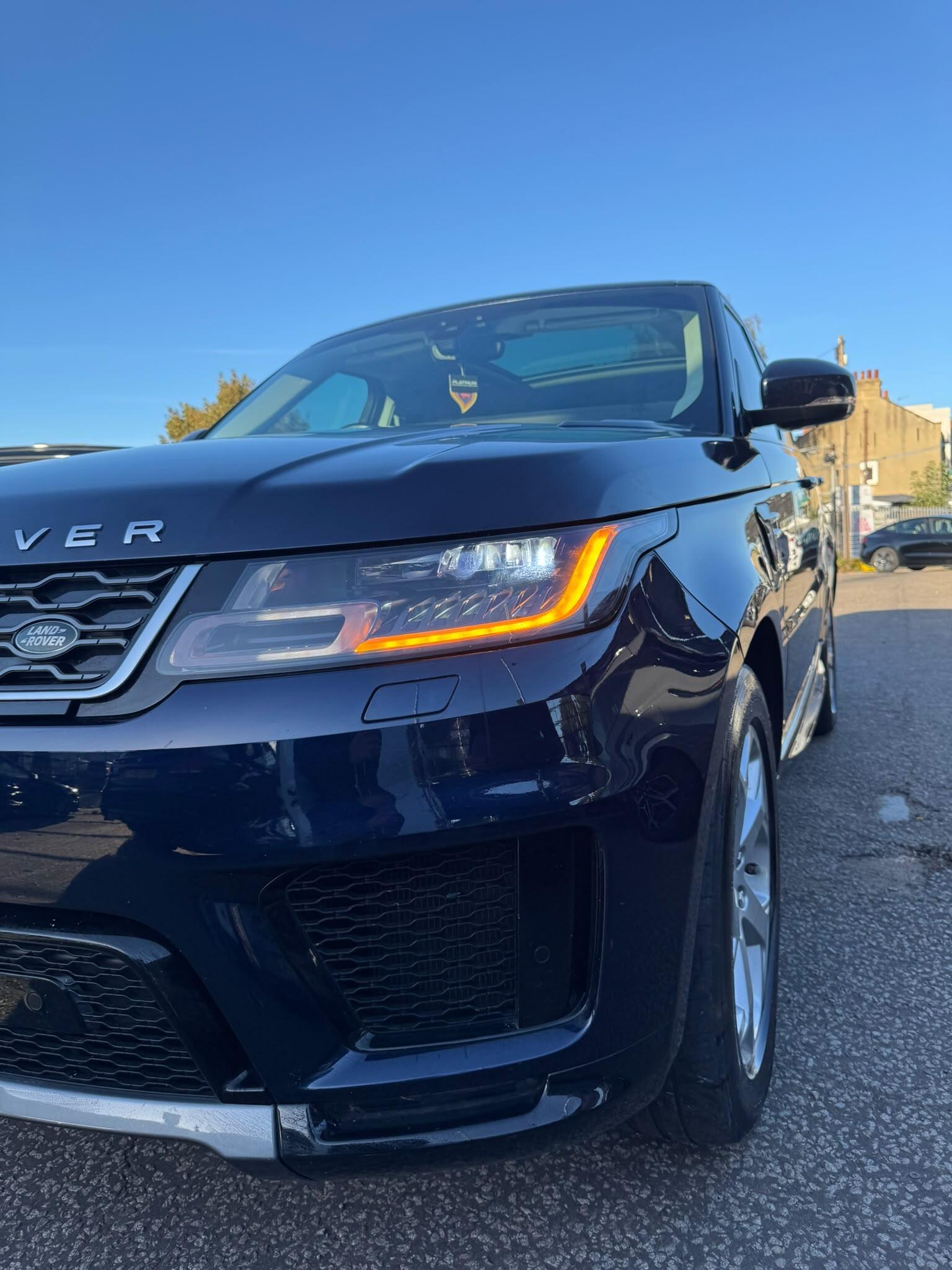 Land Rover Range Rover Sport view 18