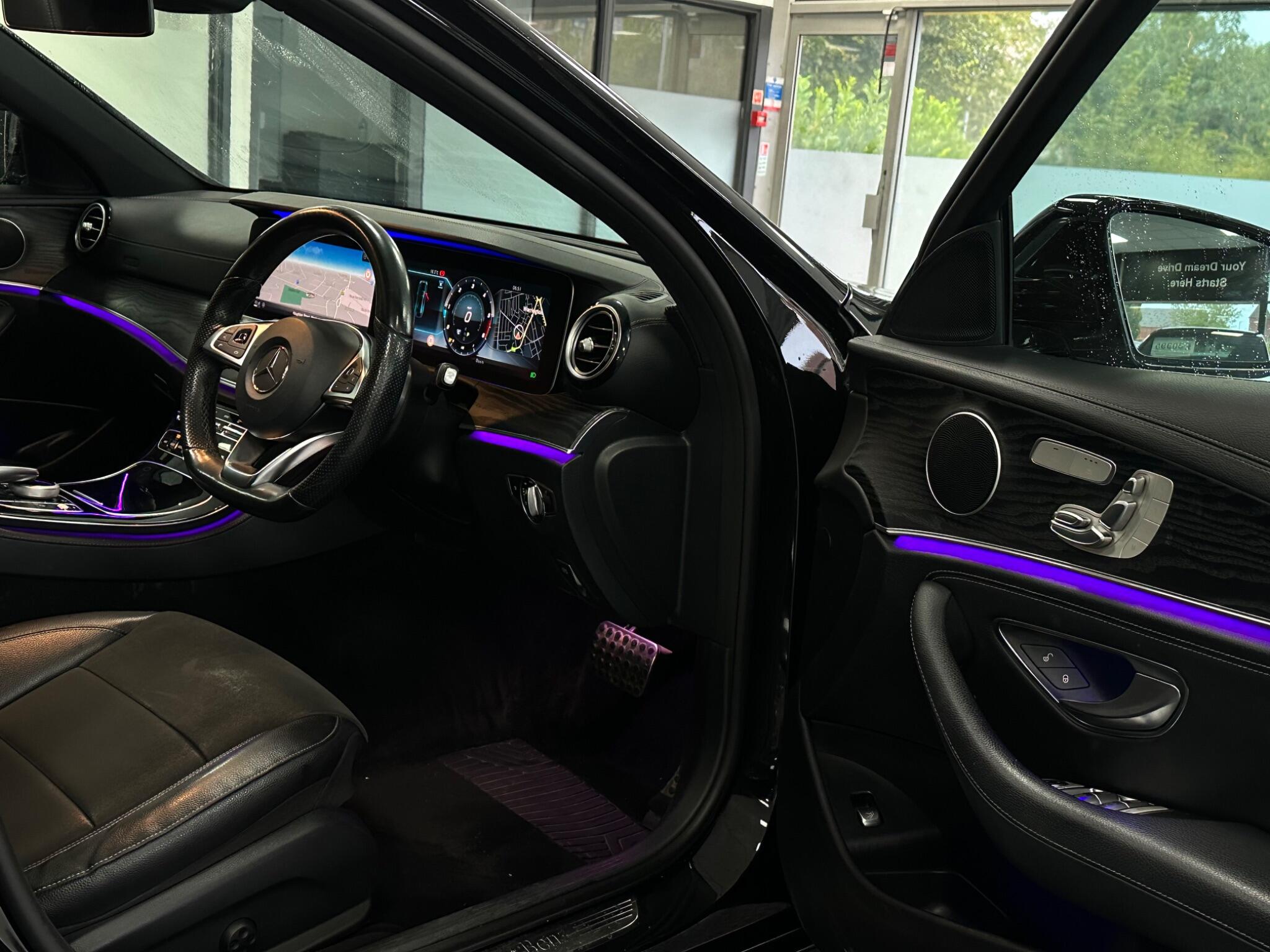 Mercedes-Benz E Class view 21