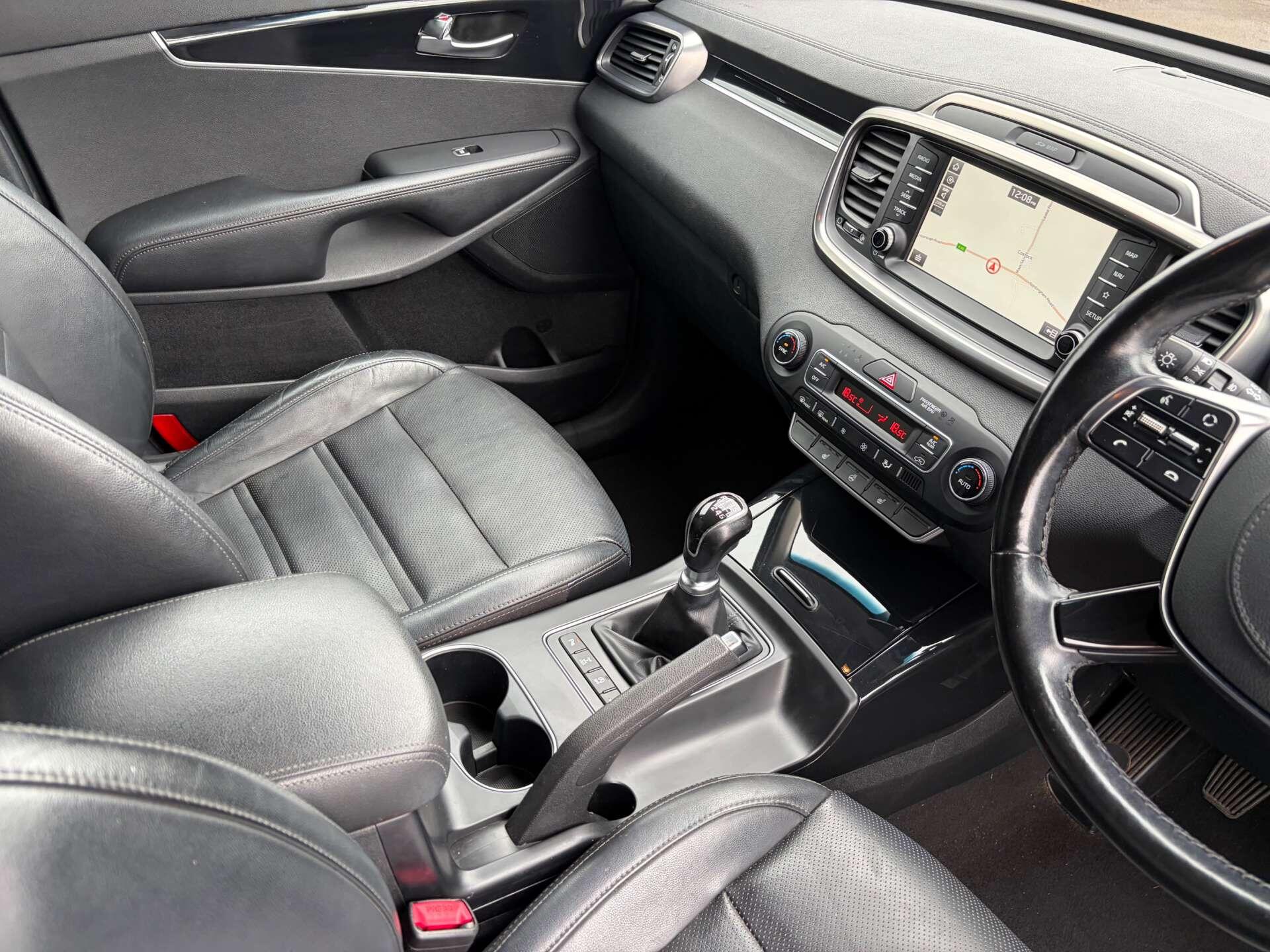 Kia Sorento view 36