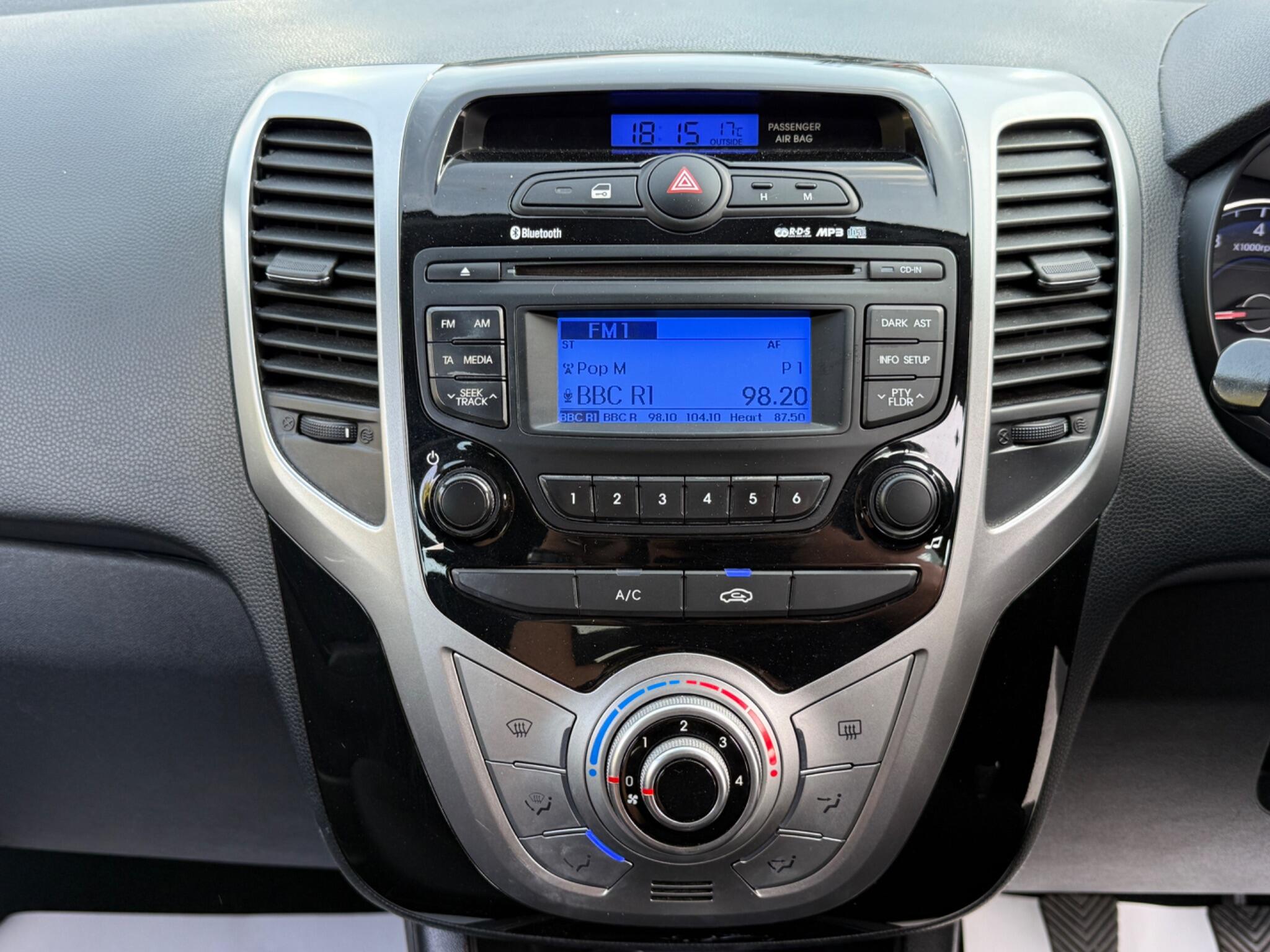Hyundai ix20 - Image 63