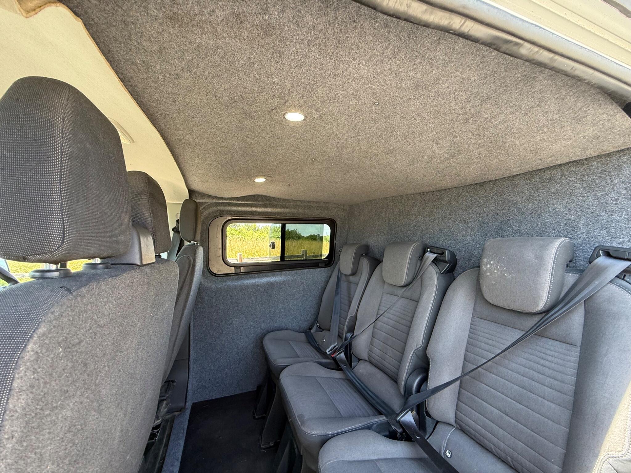 Ford Transit Custom 2.0 TDCi 290 L1 H1 5dr — photo 36 of 84