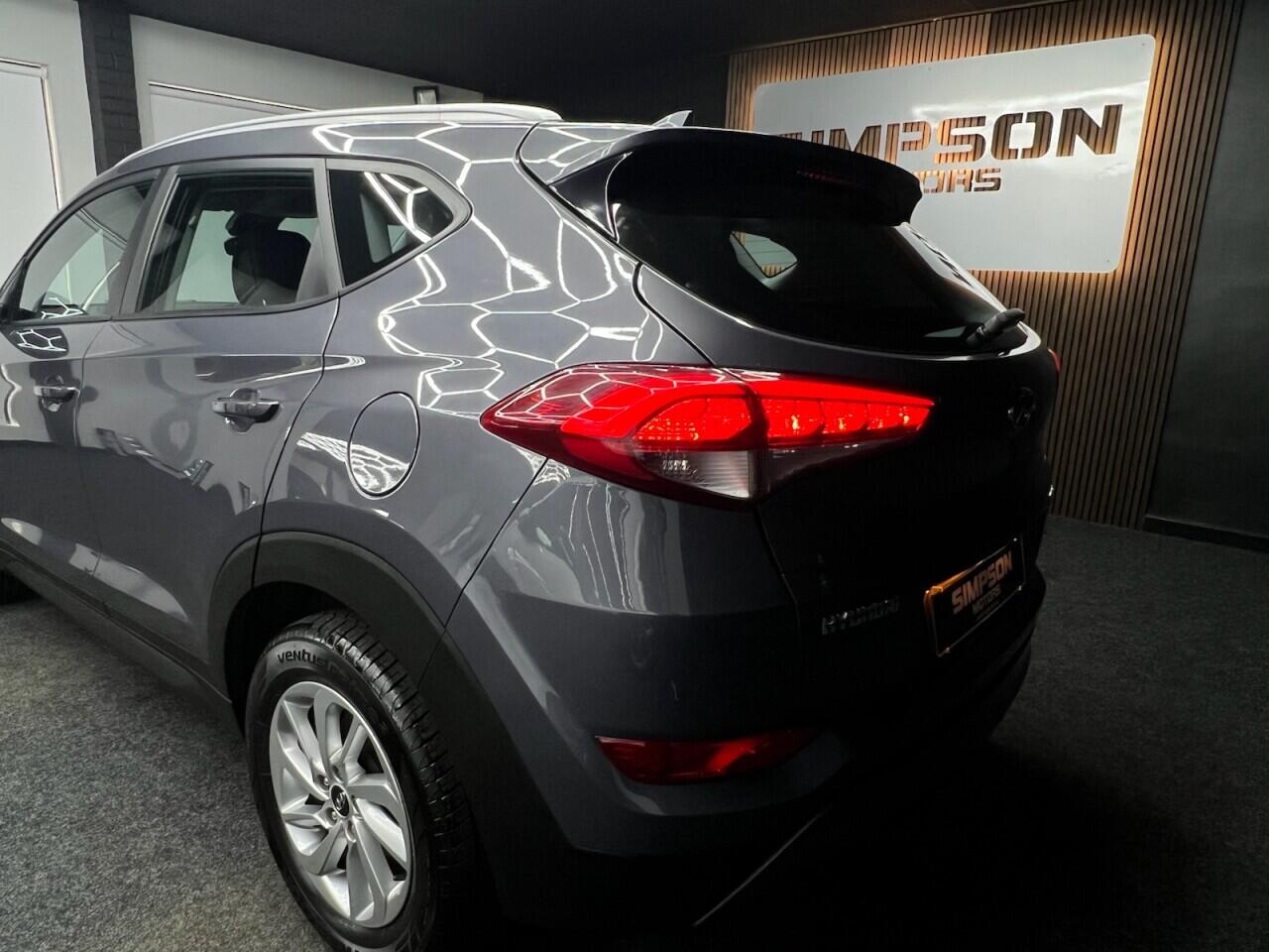Hyundai Tucson view 8