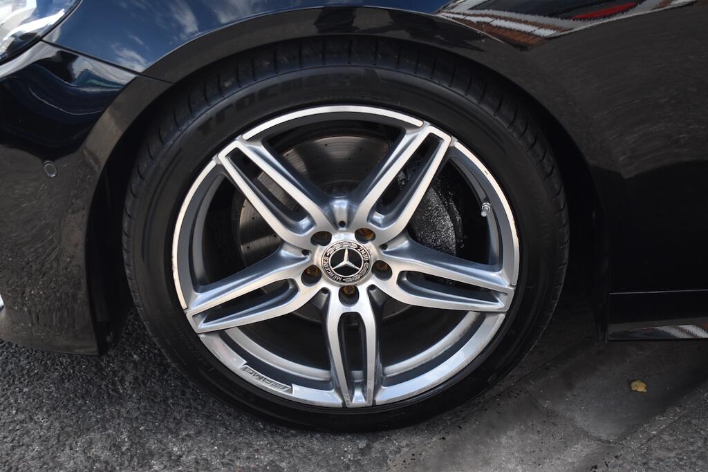 Mercedes-Benz E Class view 65
