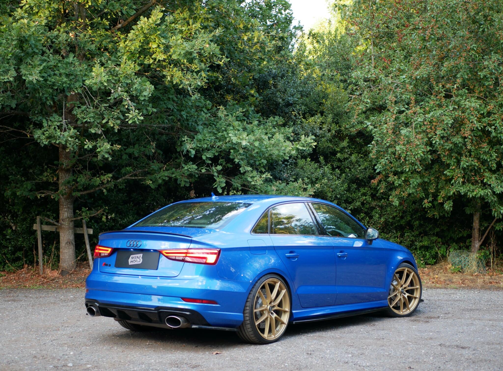 Audi RS3 view 24