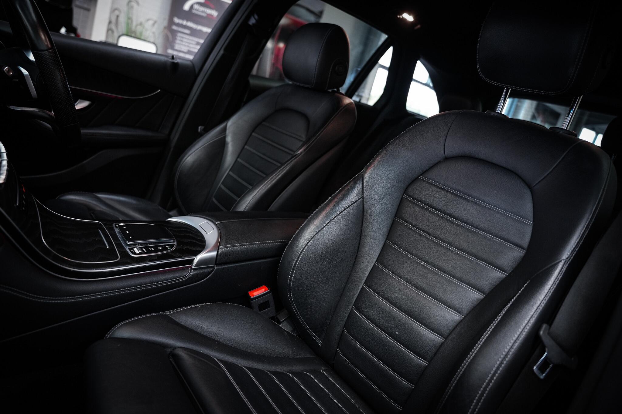 Mercedes-Benz GLC view 23