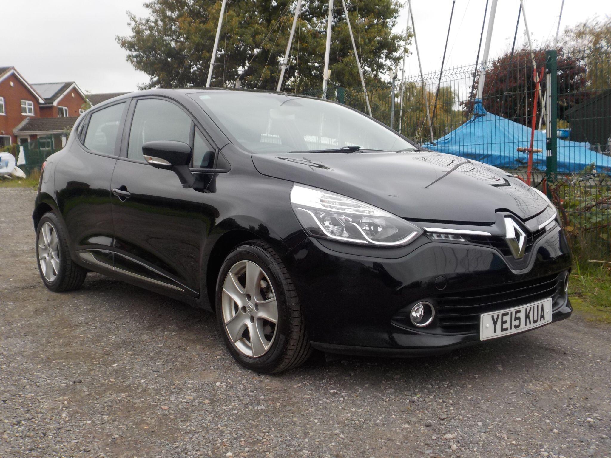 Renault Clio 1.2 16V Dynamique MediaNav Euro 5 5dr