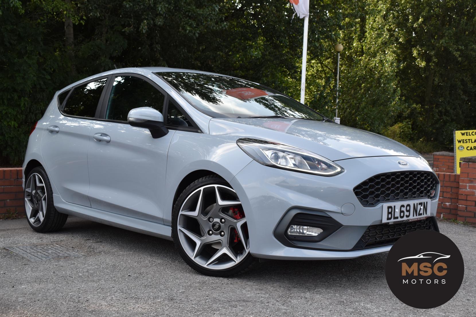 Ford Fiesta view 2