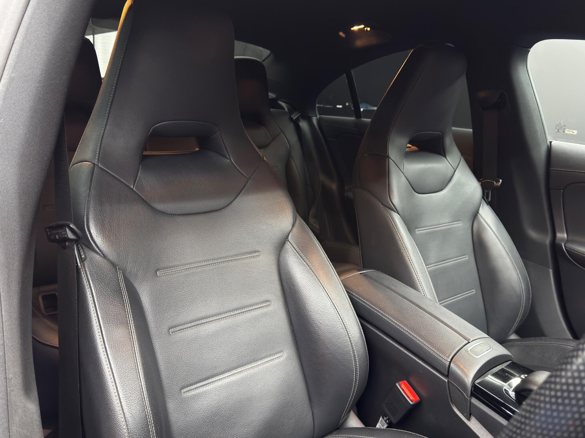 Mercedes-Benz Cla view 13