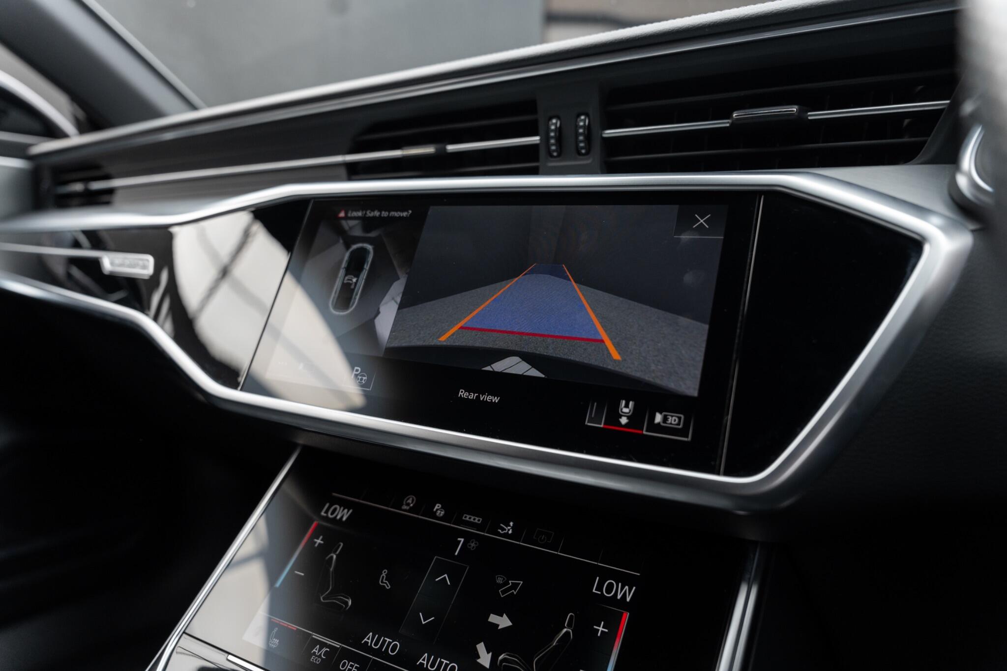 Audi A7 view 34