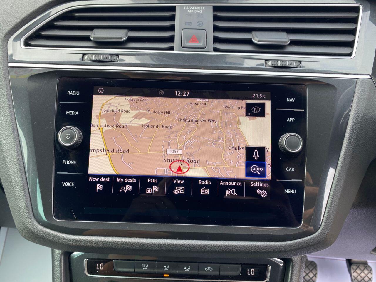 Volkswagen Tiguan view 26