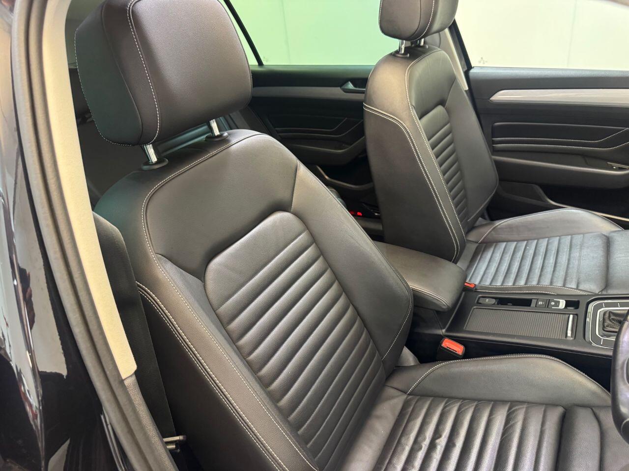 Volkswagen Passat view 68