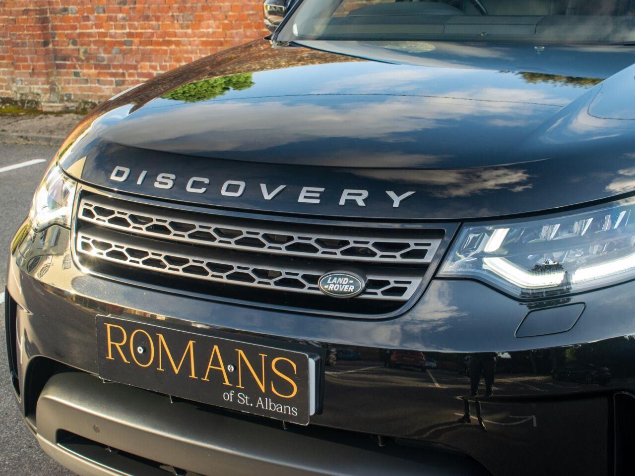 Land Rover Discovery view 17