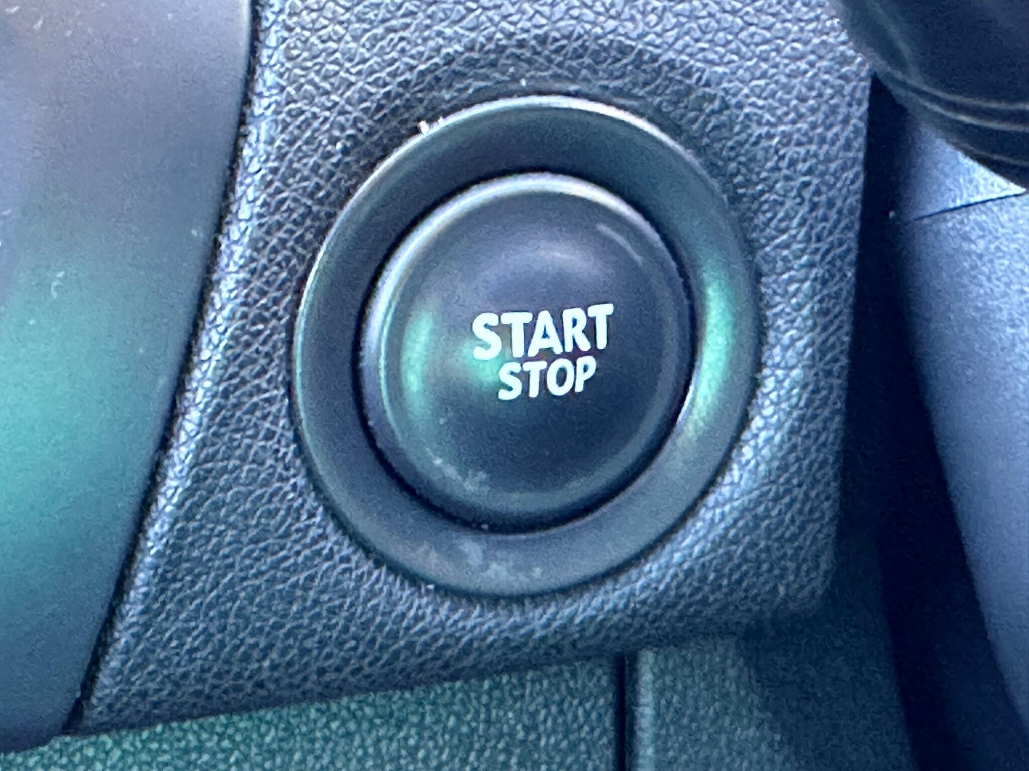 2010 Renault Grand Scenic image 29