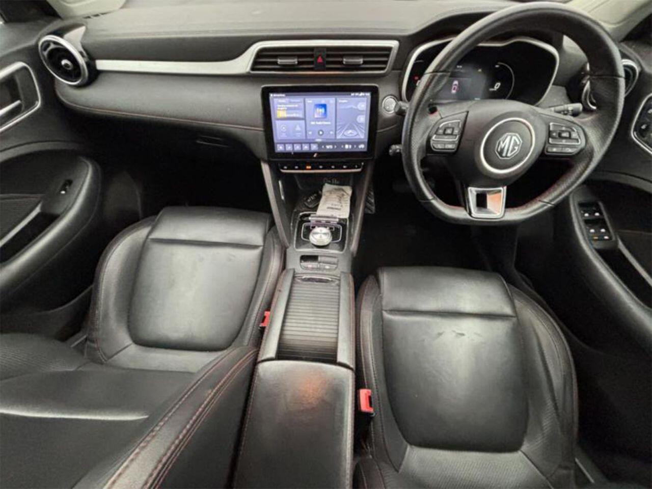 MG ZS view 4