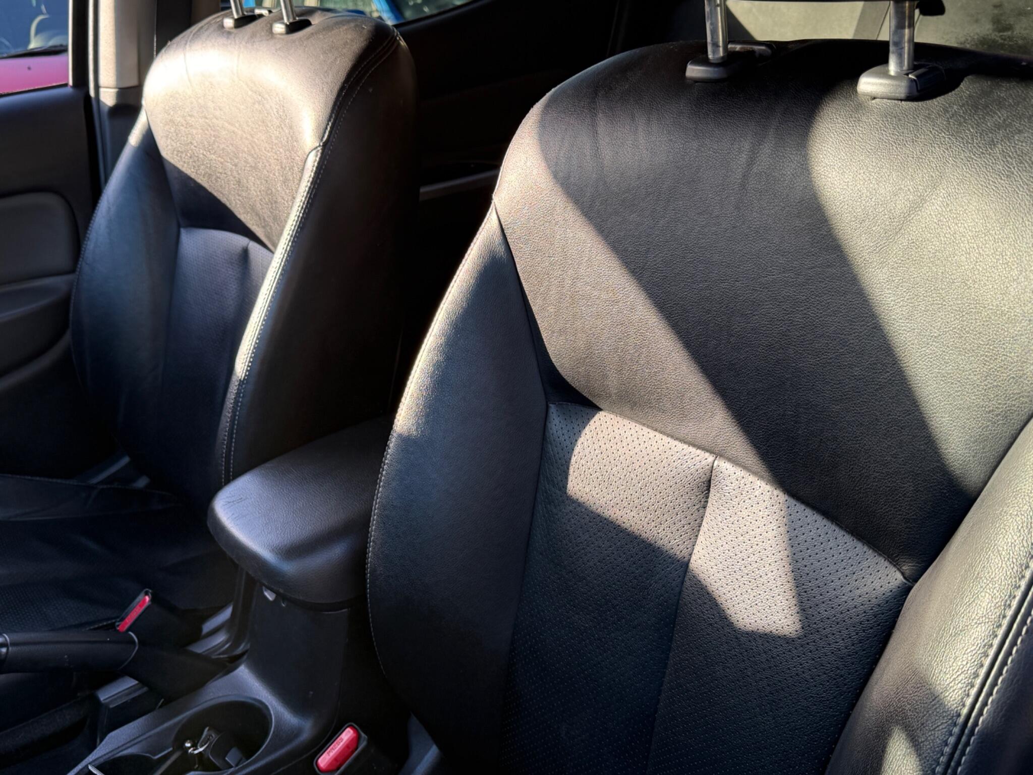Mitsubishi L200 - Image 51