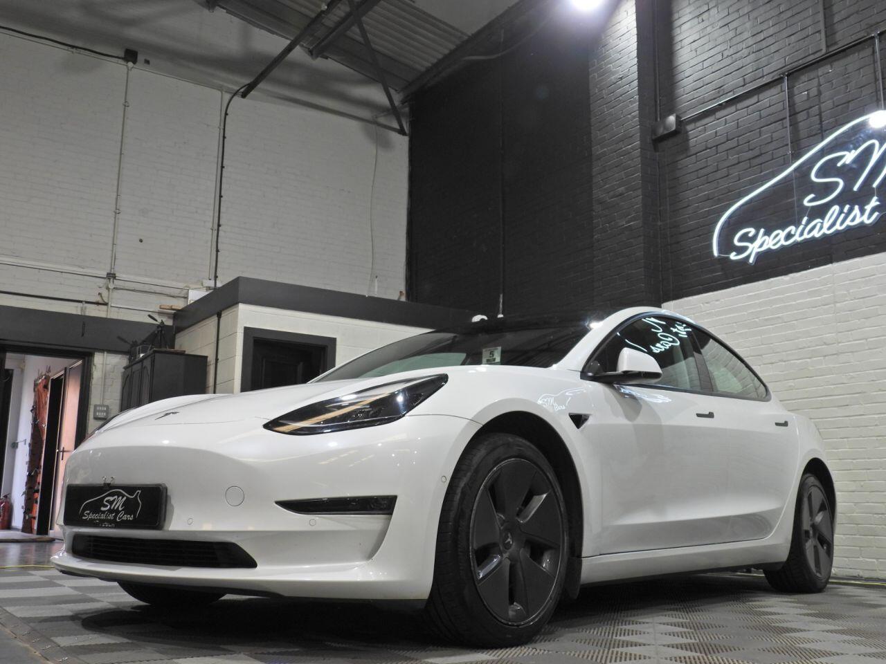 Tesla Model 3 view 6