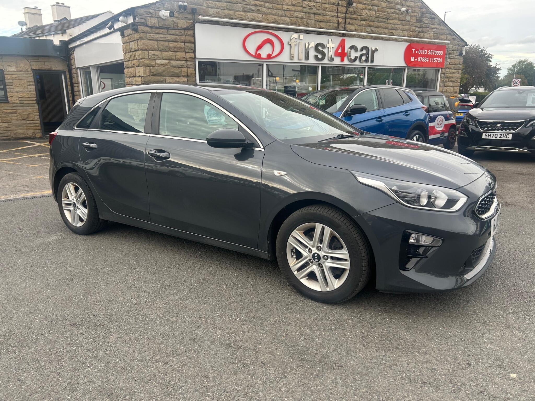 Kia Ceed view 4