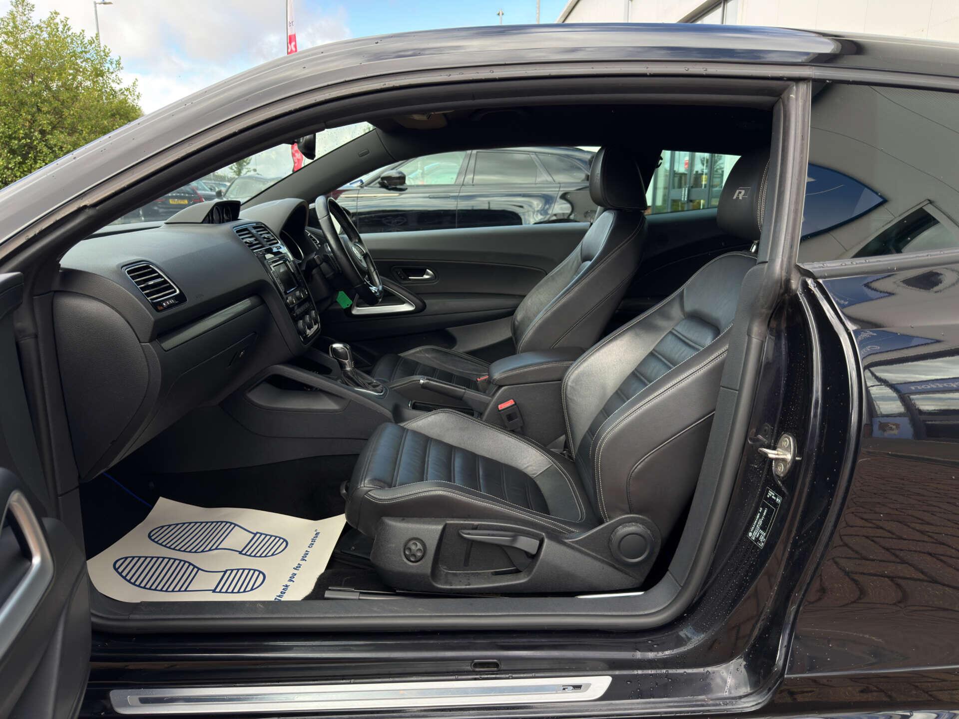 Volkswagen Scirocco view 28