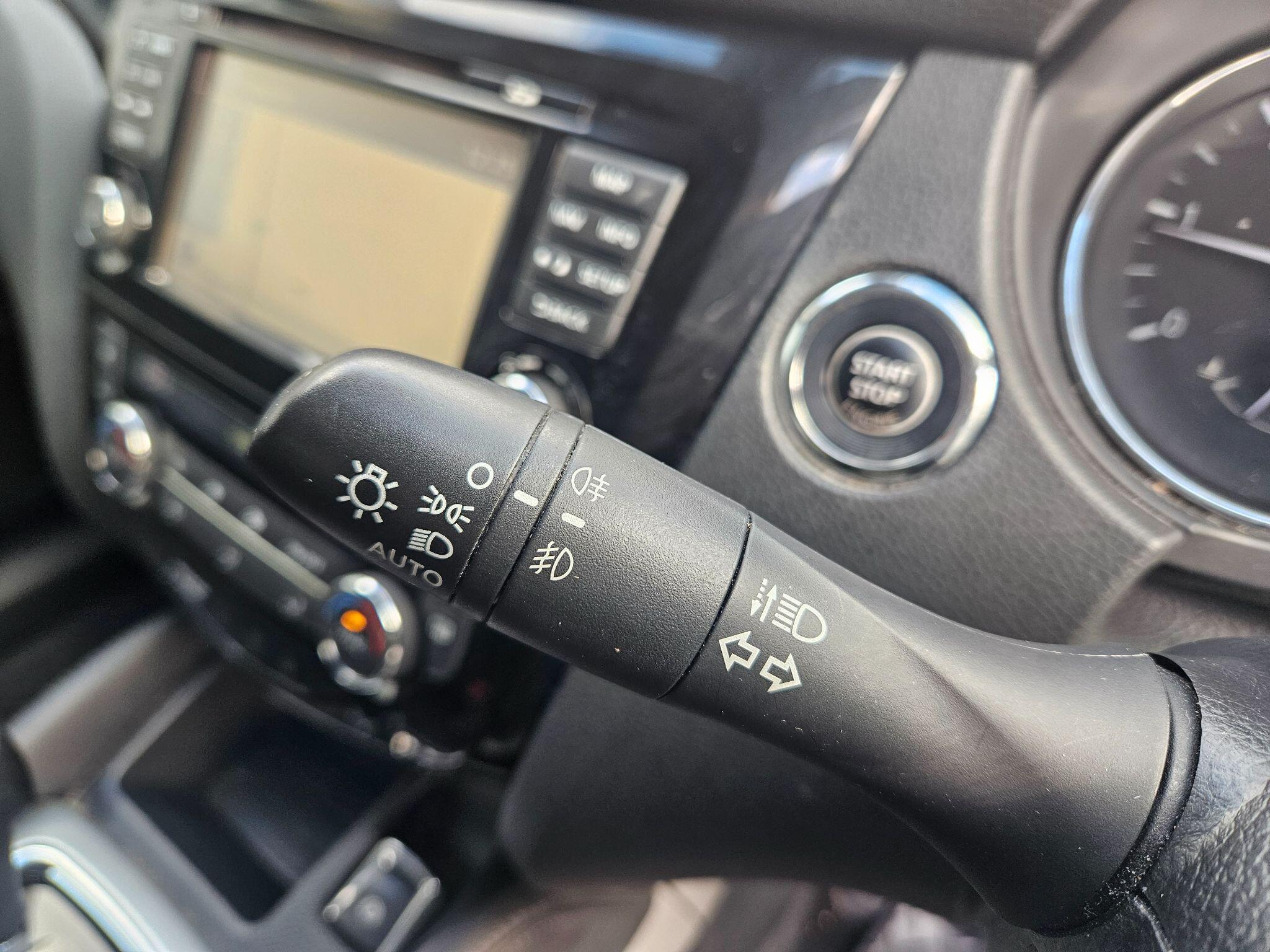 2017 Nissan Qashqai image 34