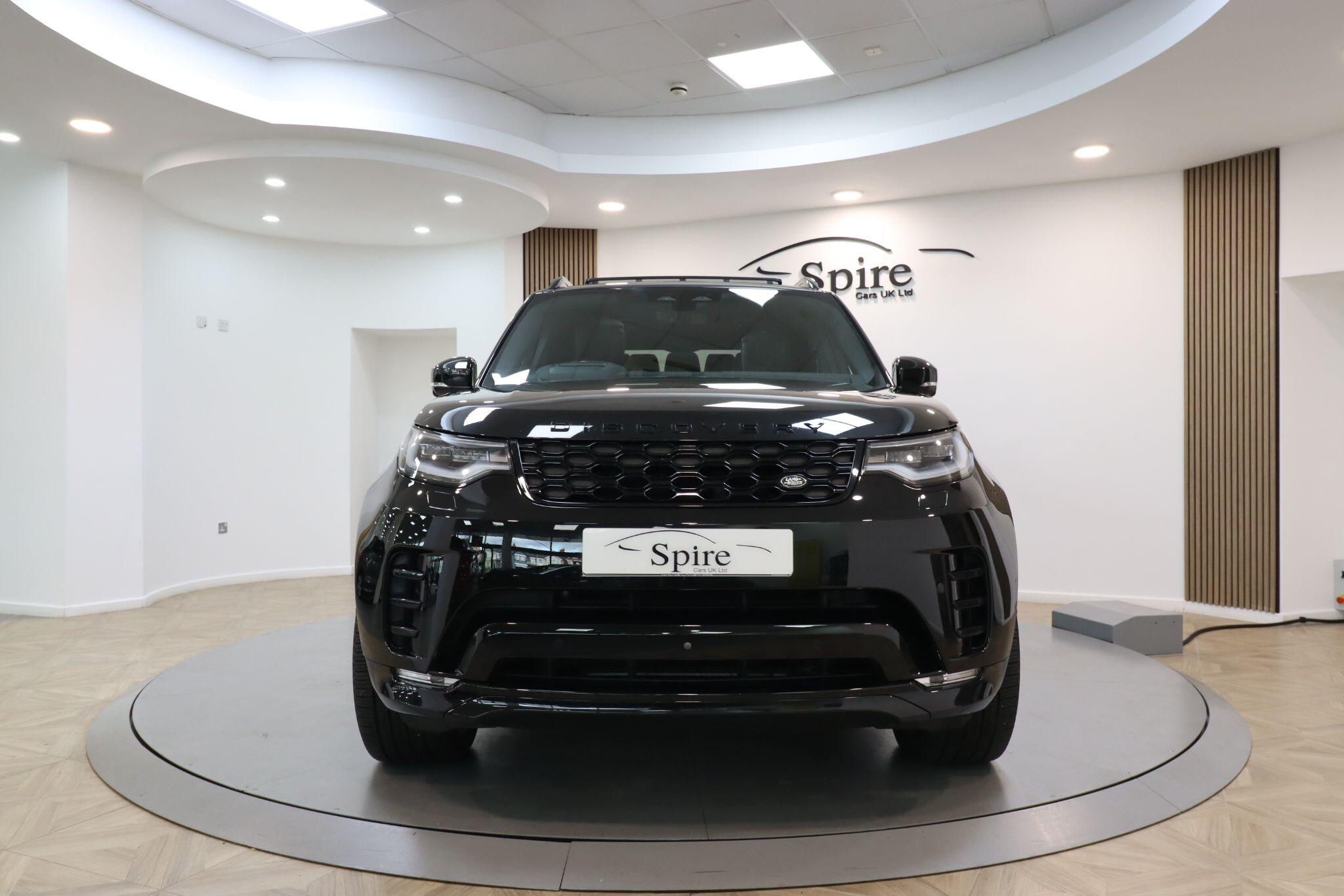 Land Rover Discovery 3 view 2