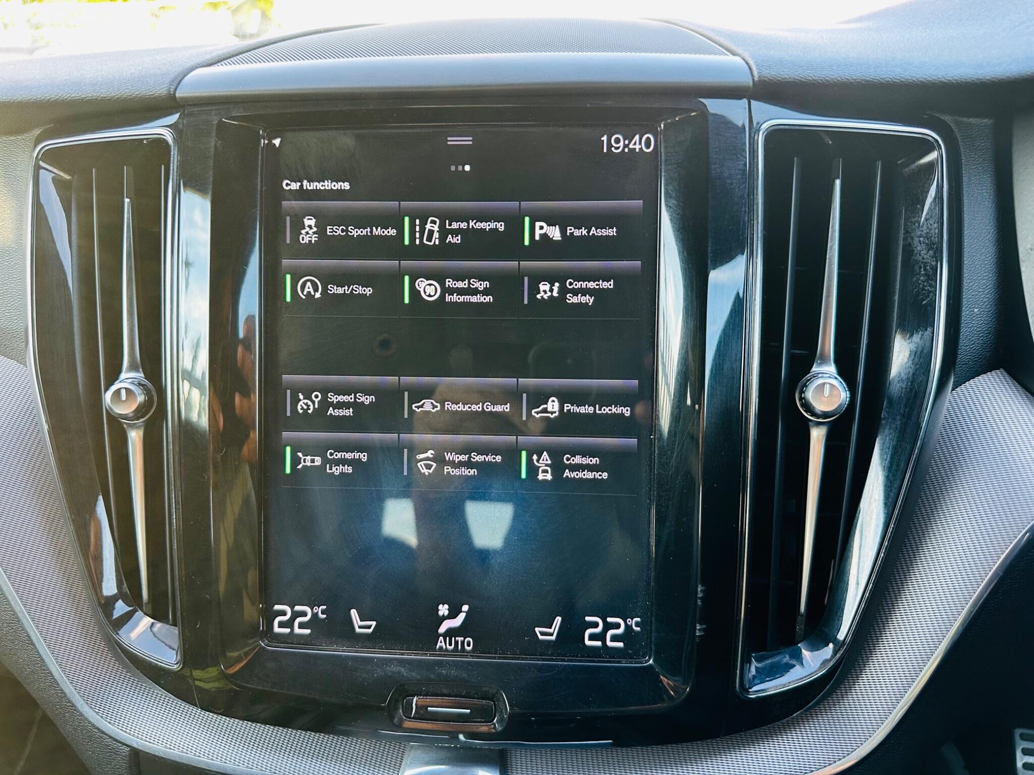 Volvo XC60 view 34