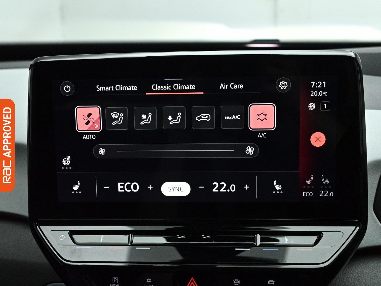 Volkswagen ID.3 view 19