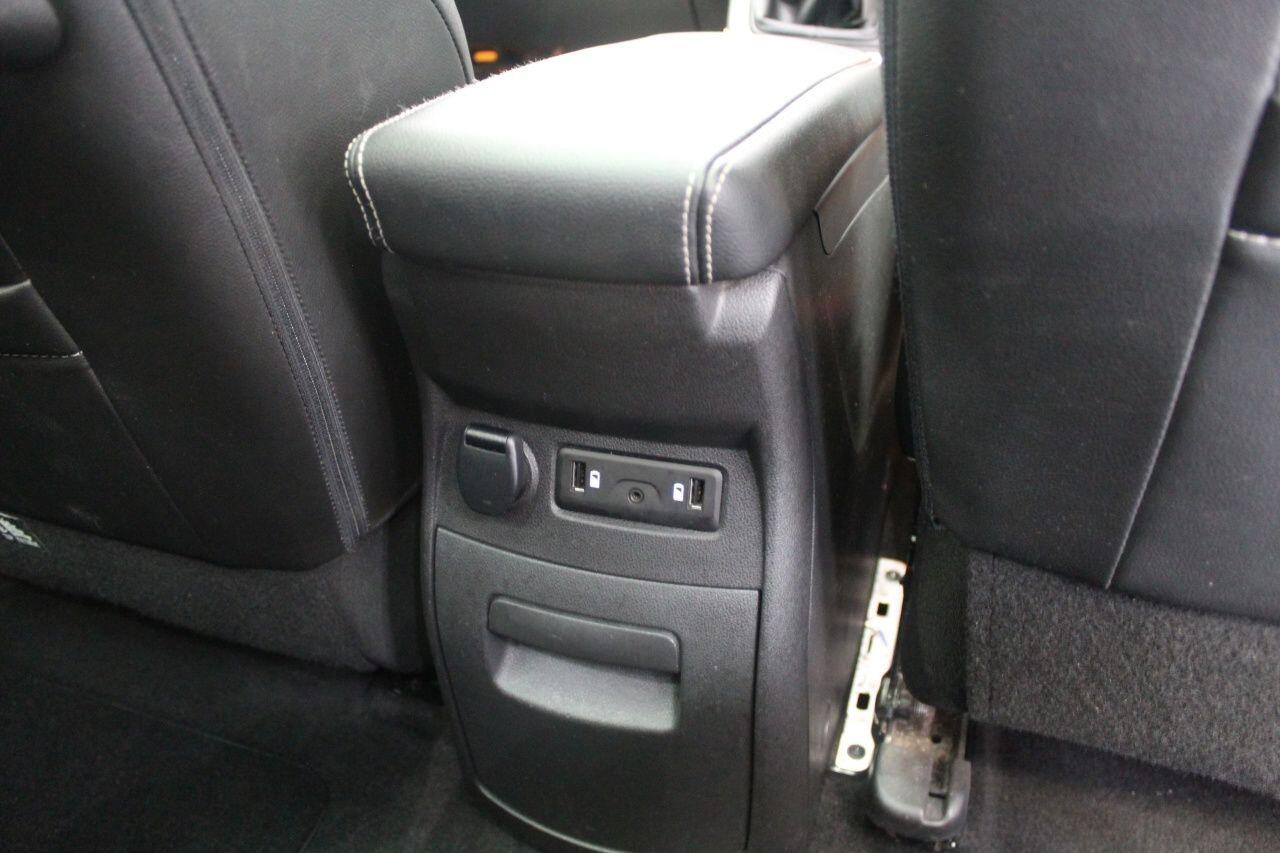 Renault Grand Scenic view 58