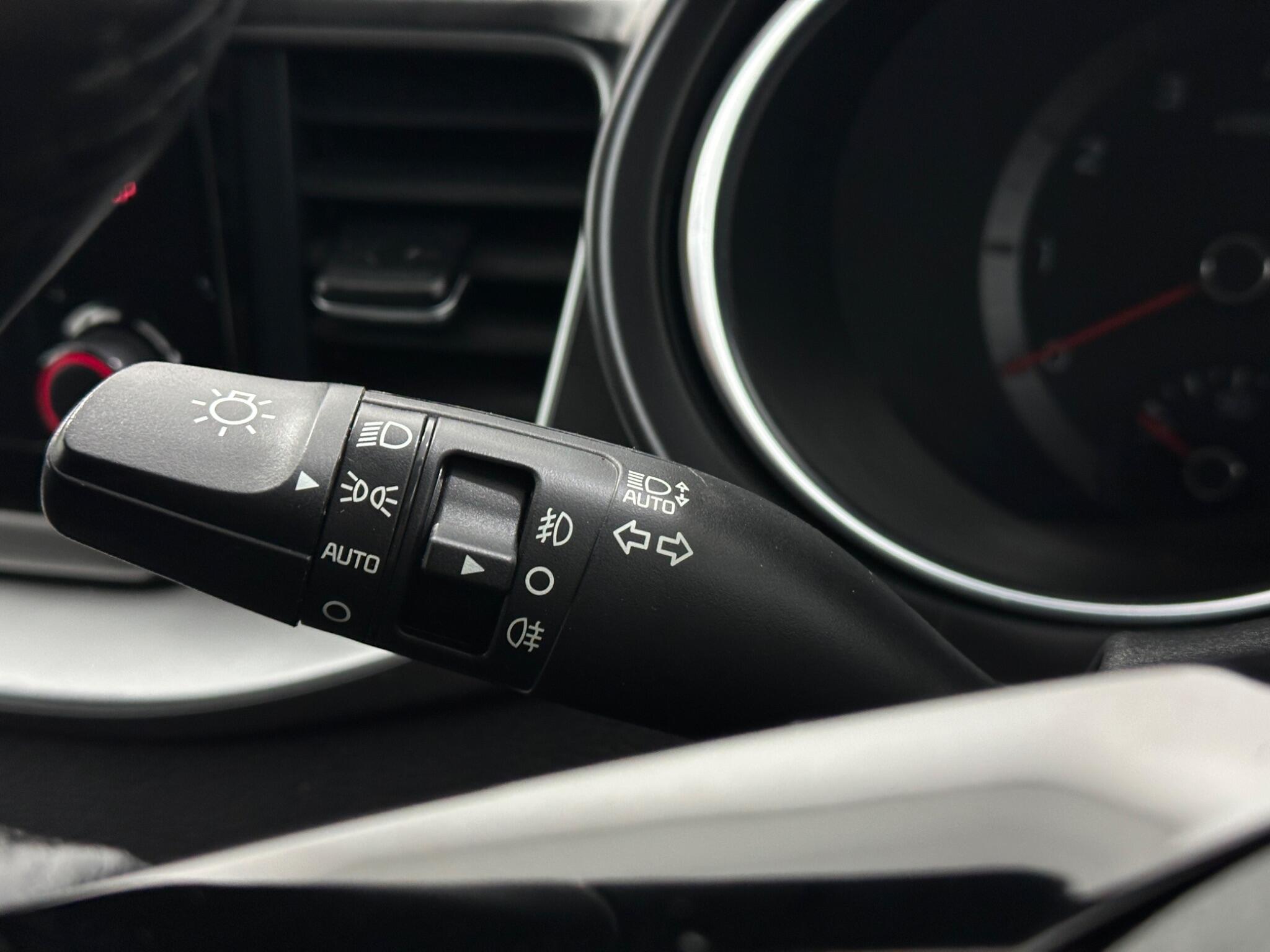 Kia Xceed view 13