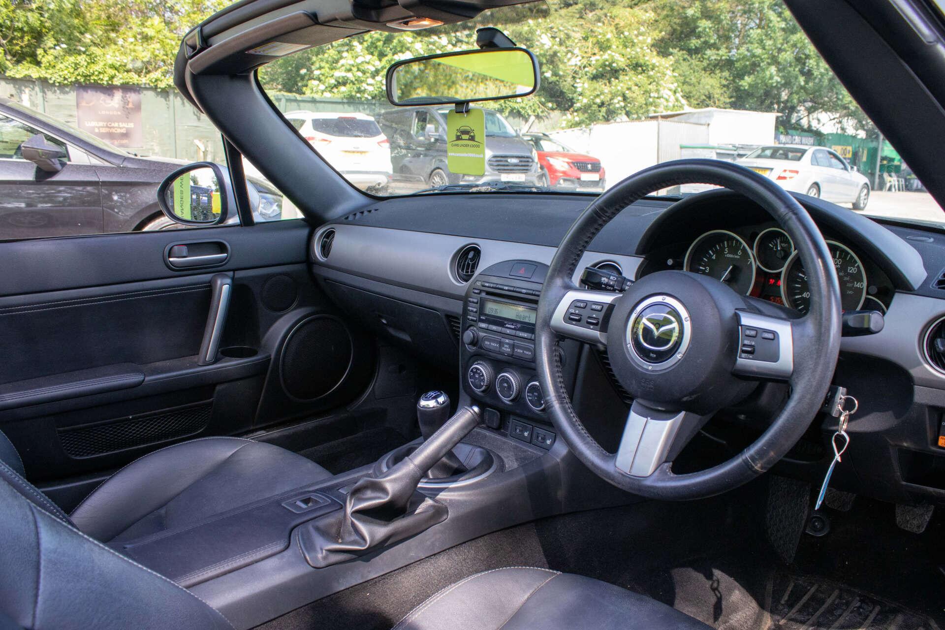 Mazda MX-5 view 7