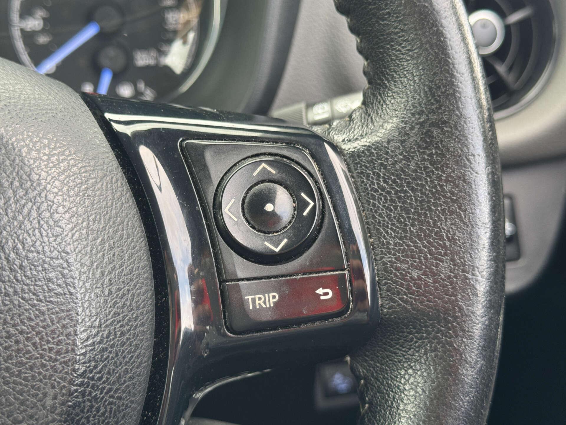 Toyota Yaris view 6