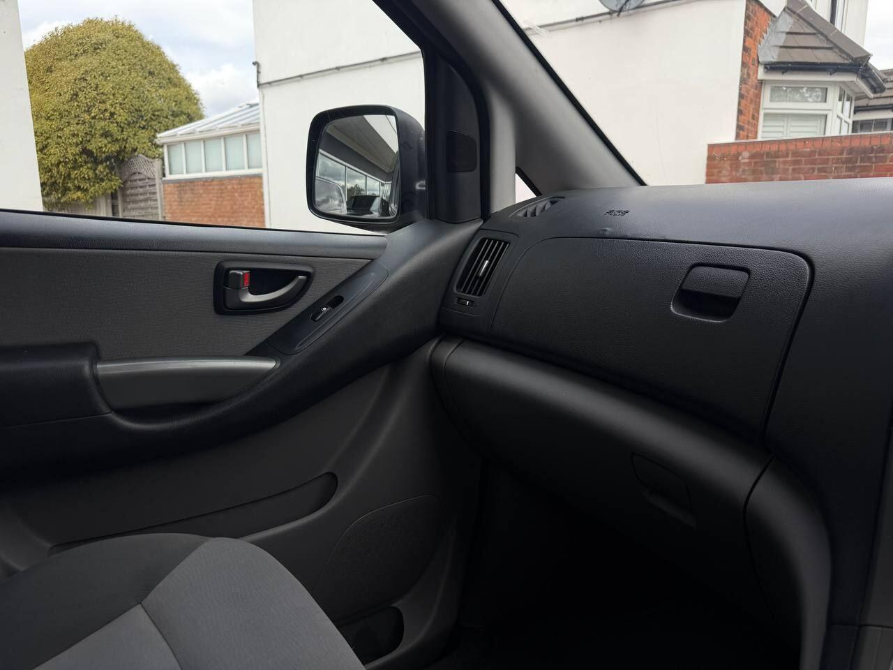 Hyundai I800 view 42