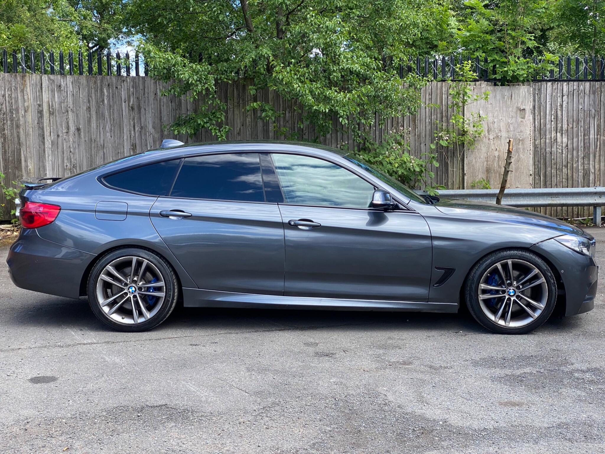 BMW 3 Series view 7