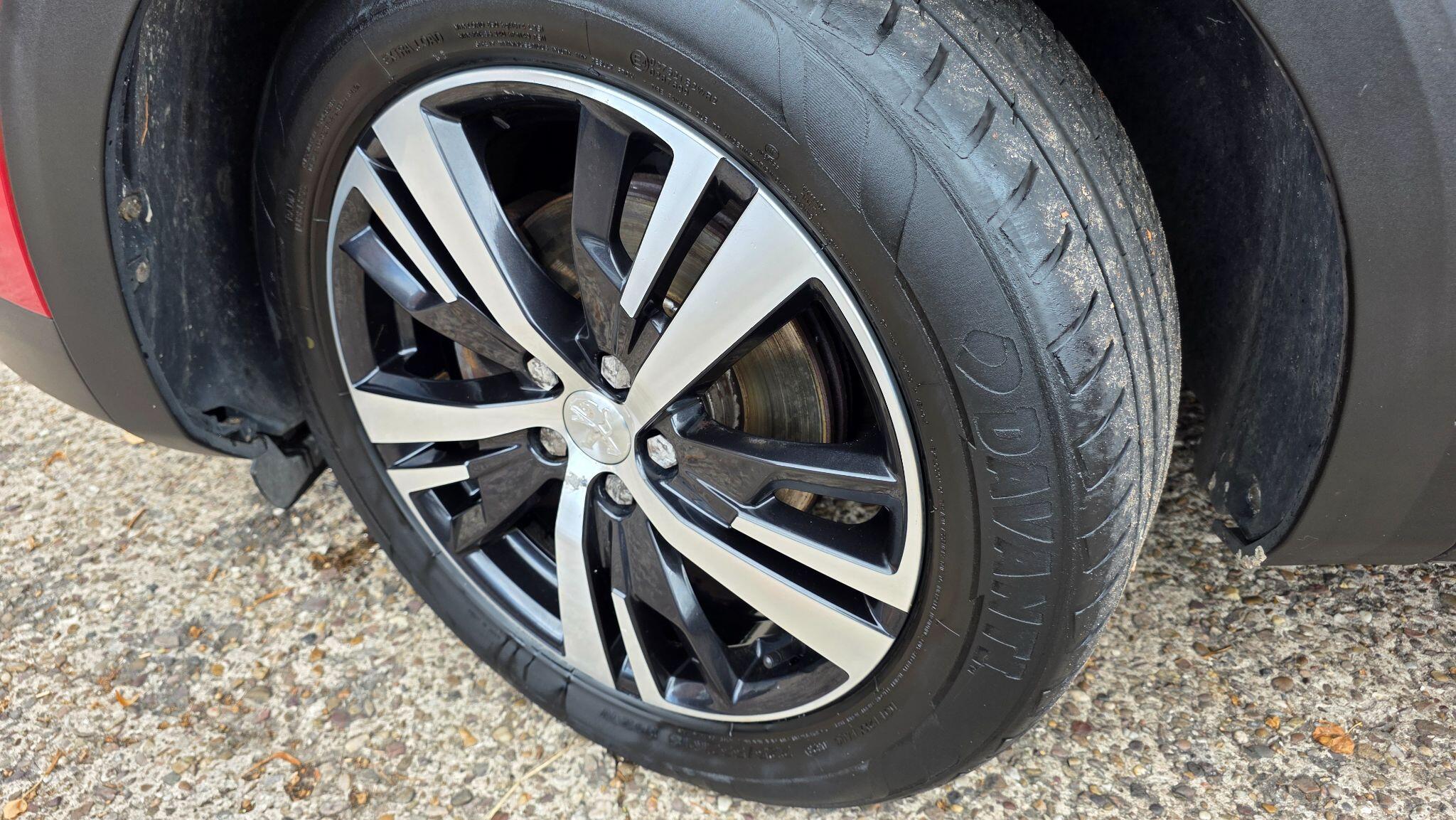 Peugeot 3008 view 39