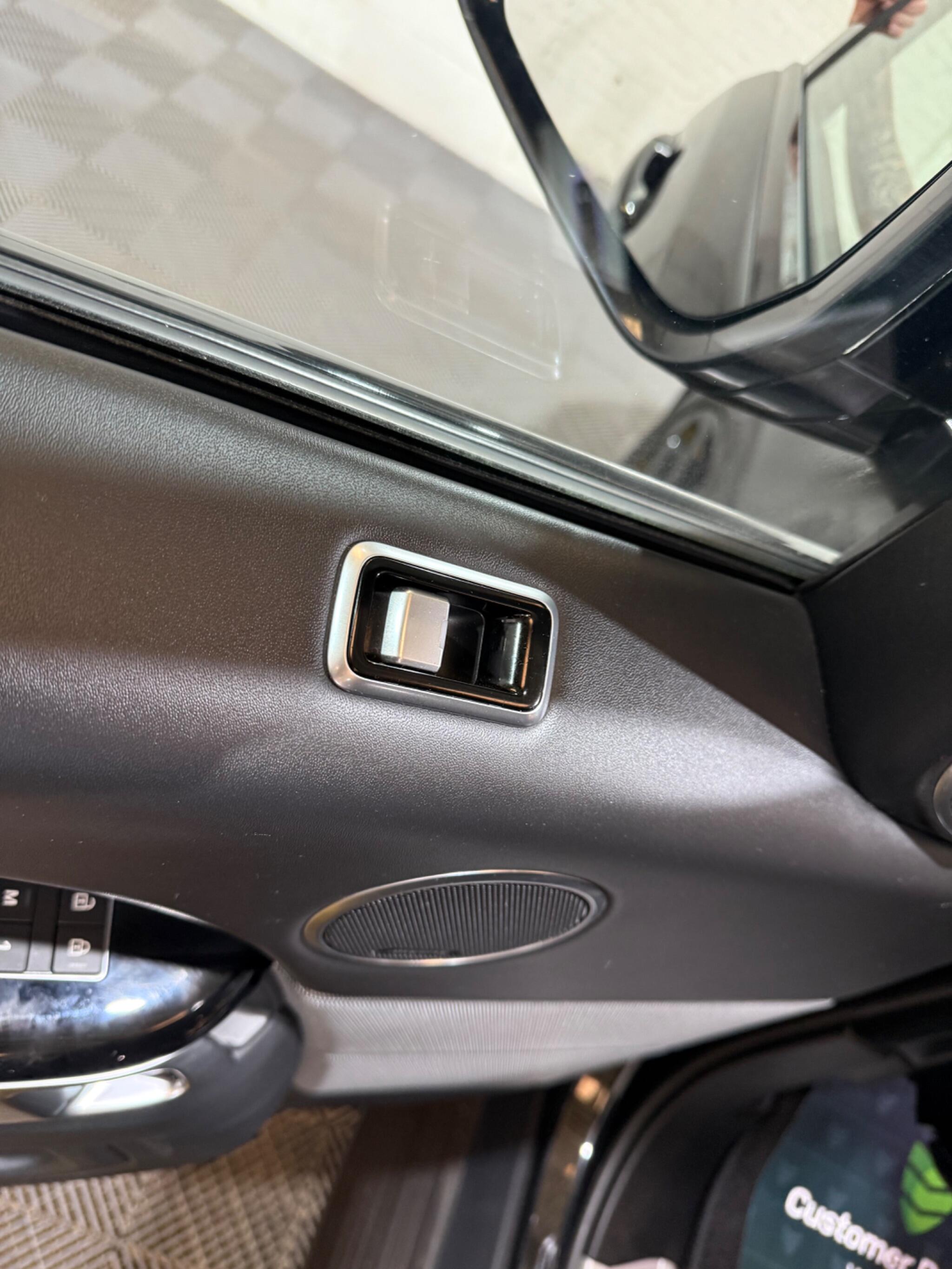 Land Rover Range Rover Sport view 78