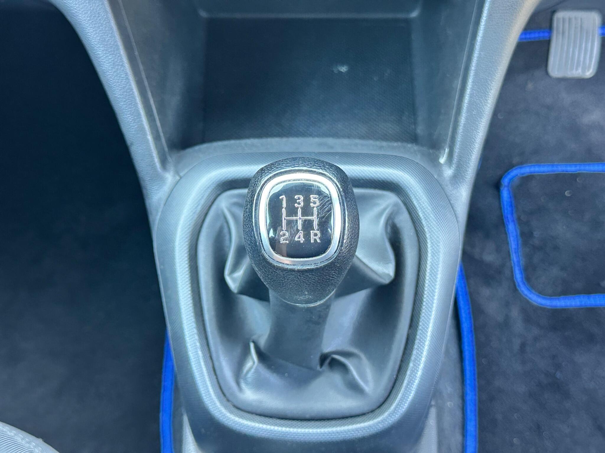 Hyundai I10 view 21