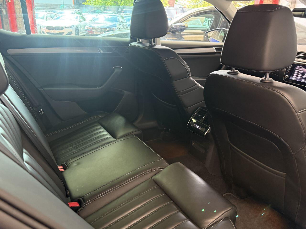 Skoda Superb view 54