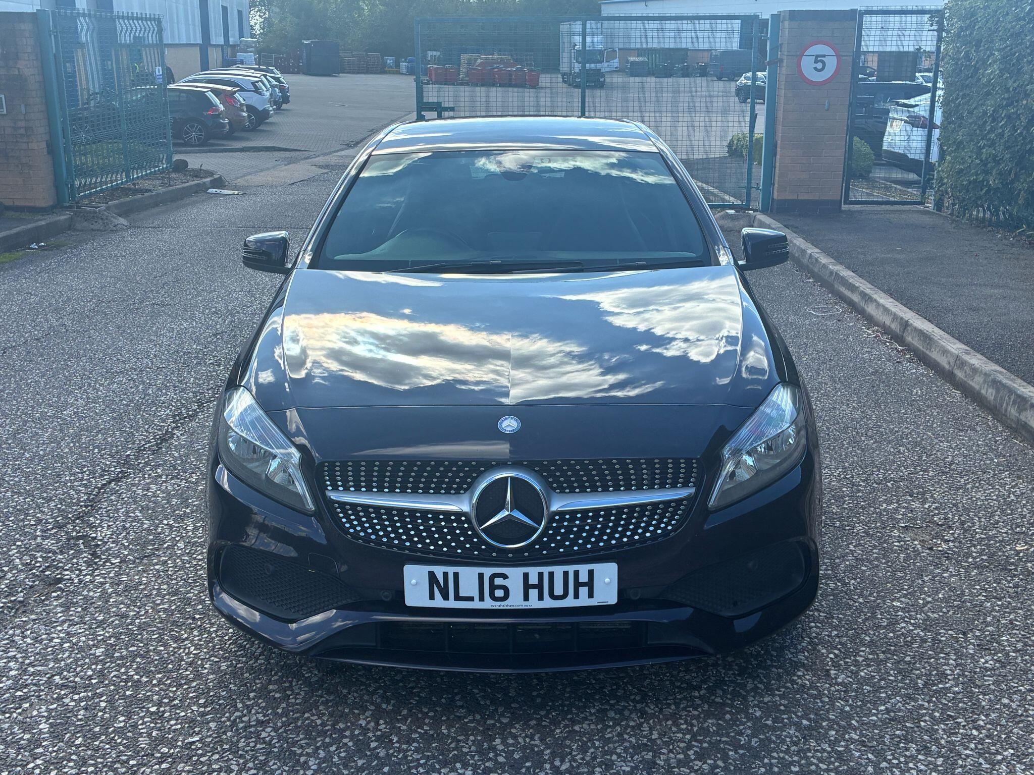 Mercedes-Benz A-Class view 36