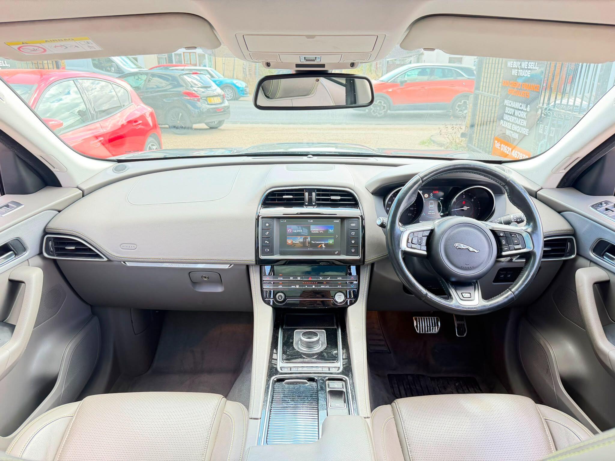 Jaguar F-Pace view 21