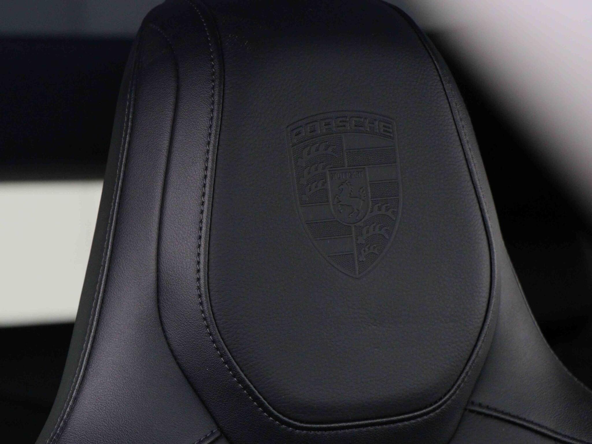 Porsche Taycan view 30