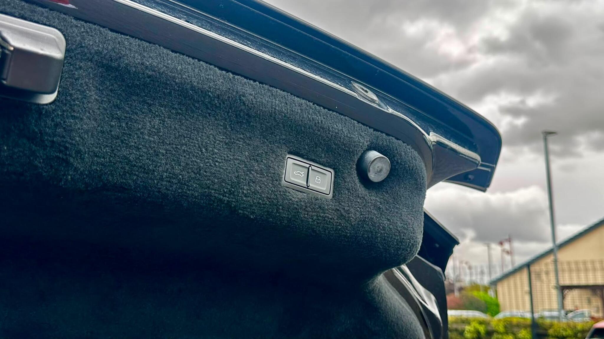 Bentley Continental view 41