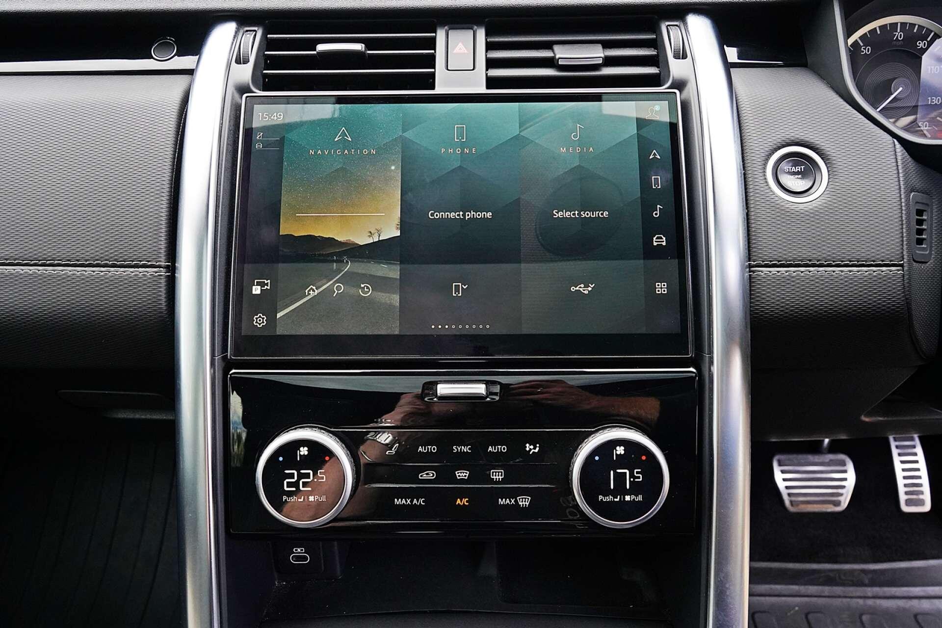 Land Rover Discovery view 24