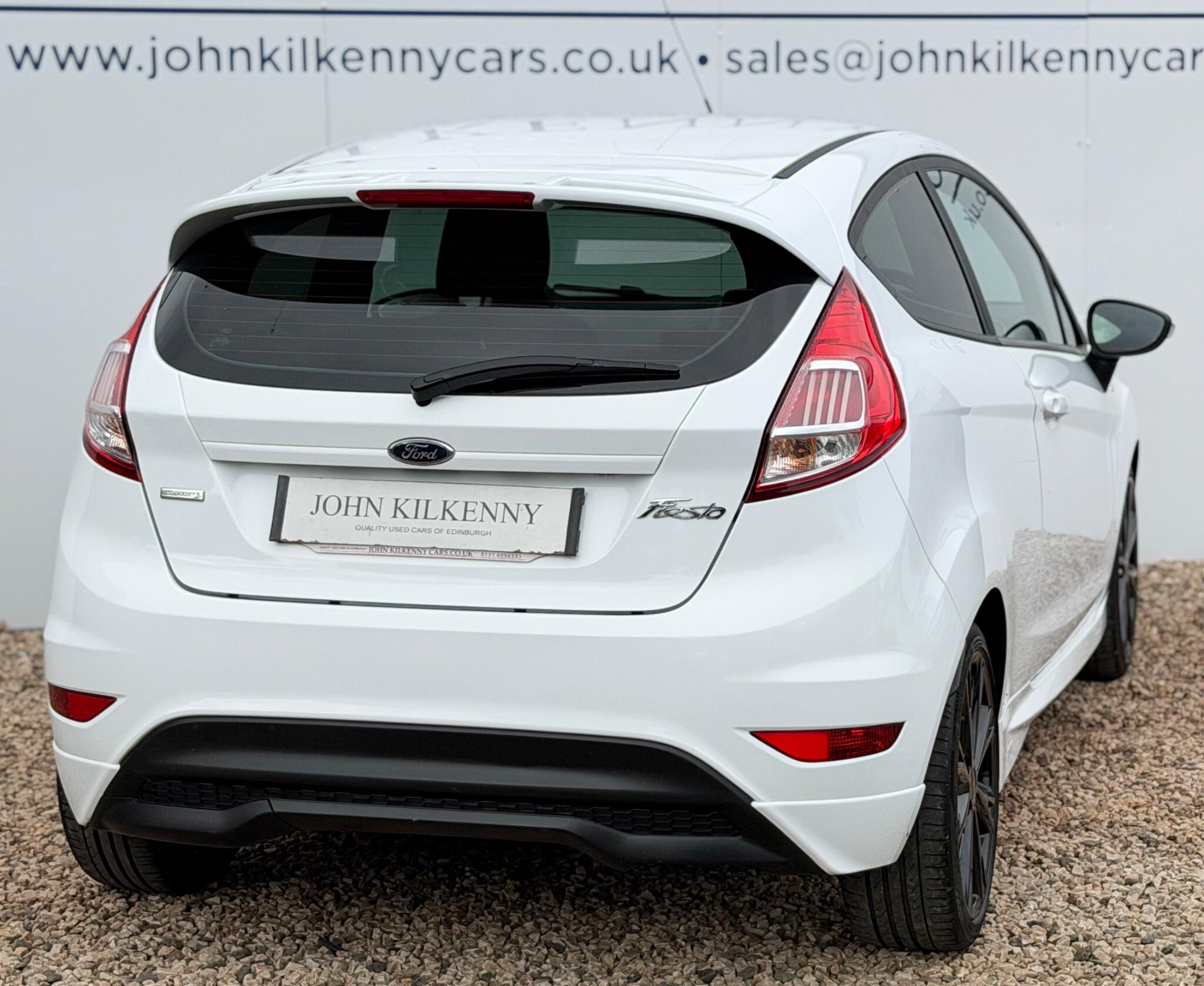 Ford Fiesta view 6