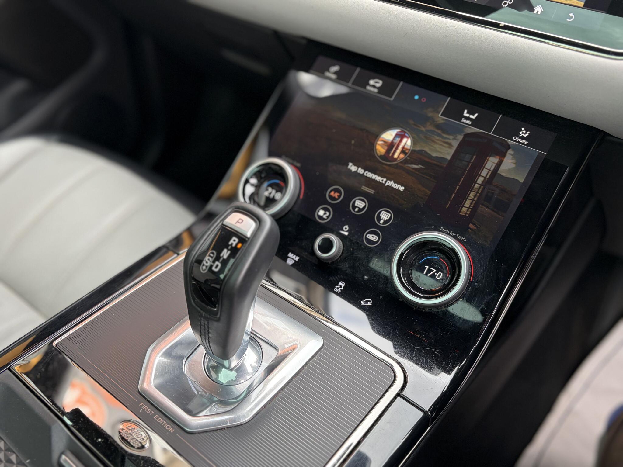 Land Rover Range Rover Evoque view 15