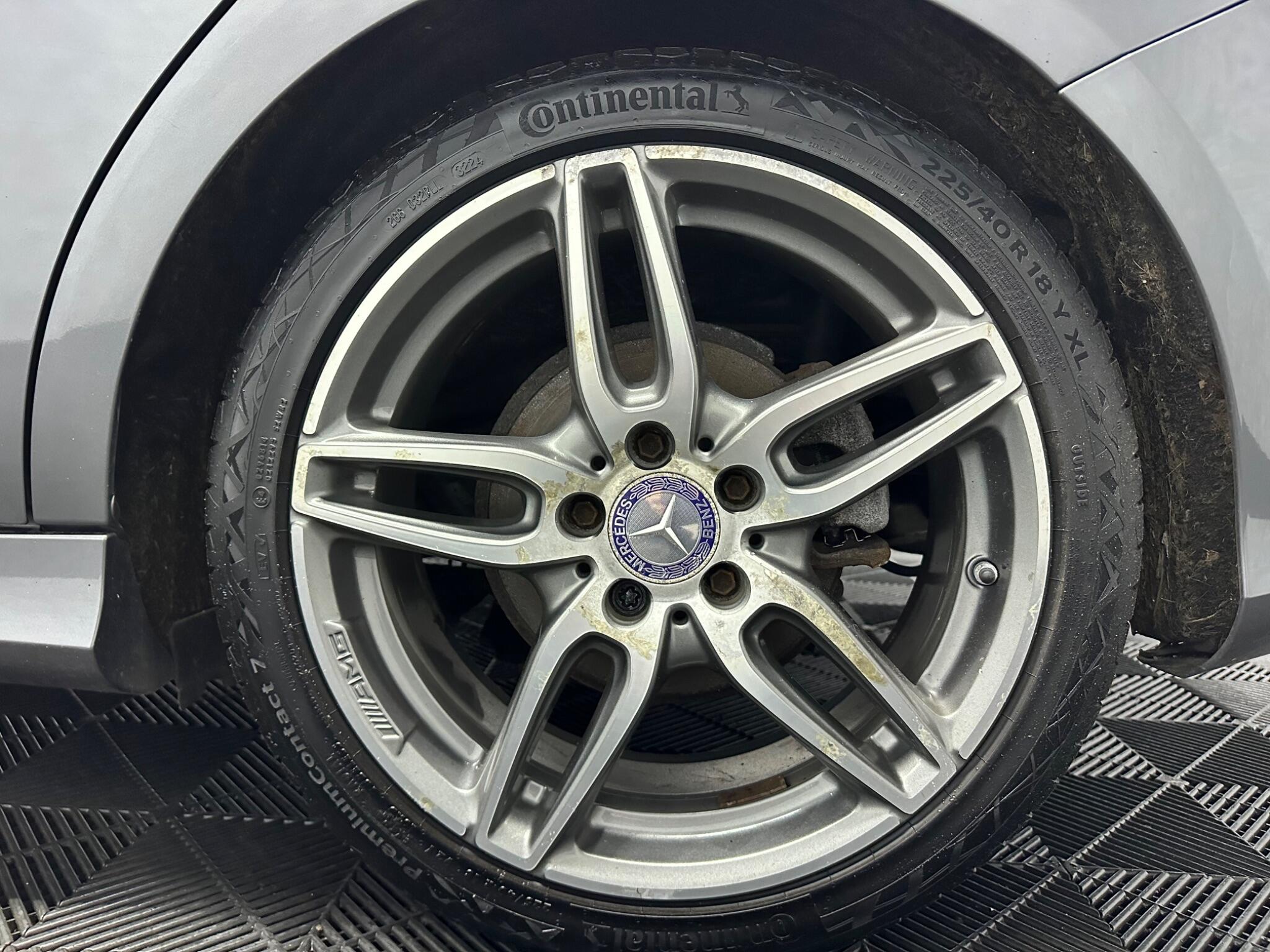 Mercedes-Benz B-Class view 31