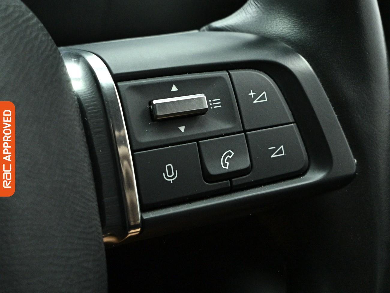 Citroen E-C4 view 26