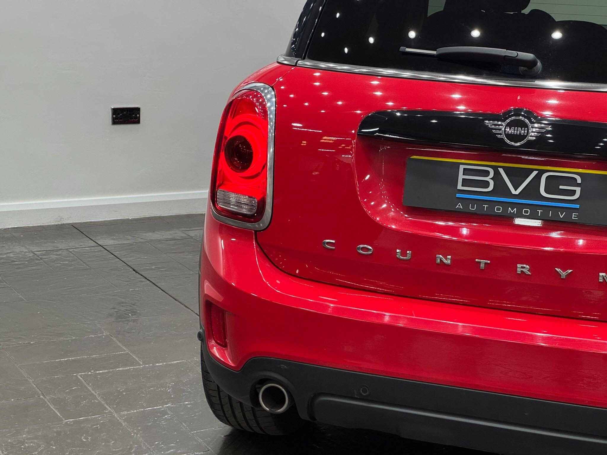 Mini Countryman view 19